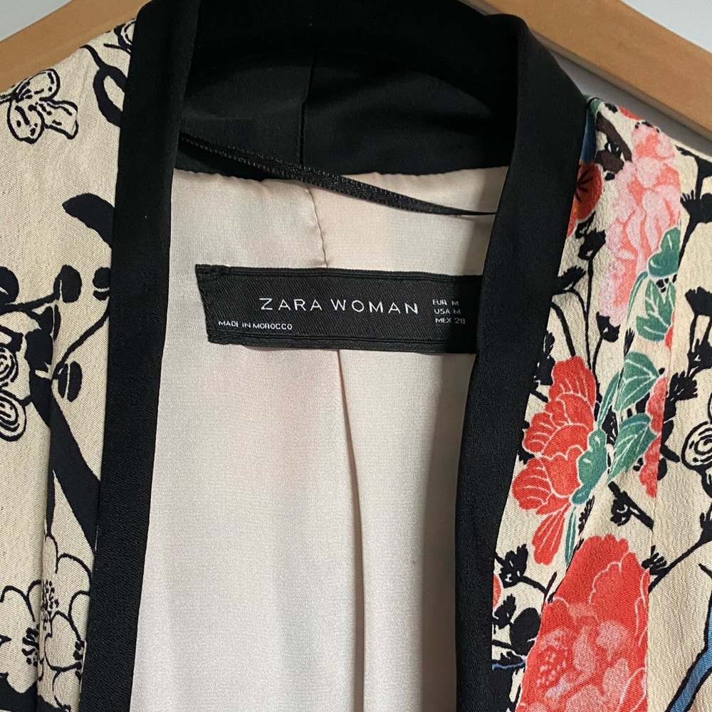 Floral Zara Jacket - Picture 5 of 5